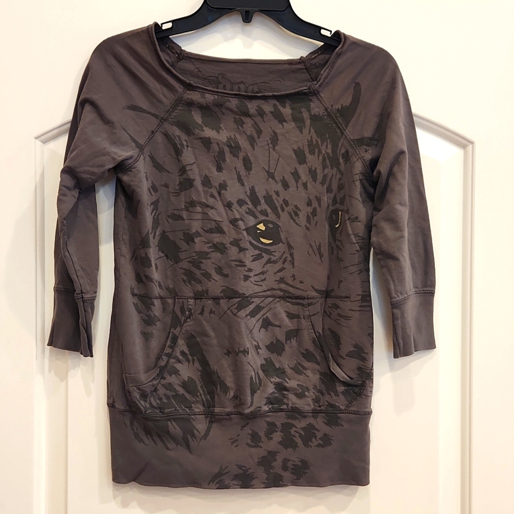 Mighty Fine Doe Top size M